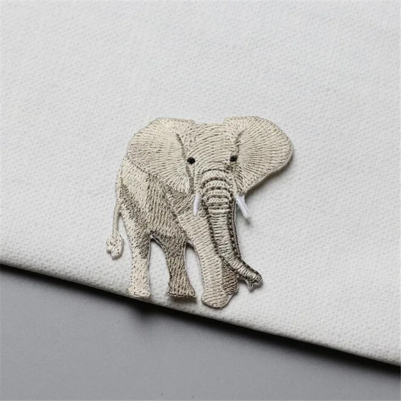 

1 PCS Delicate Embroidery Elephant Patch Iron On Patch for Clothes Jeans Backpack Decoration Gule On The Back