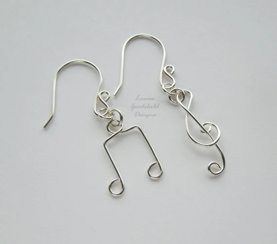 Ear Cuff Silver Treble Clef No Piercing Wire Earcuff Cartilage Earrings Best Seller at Lannie/'s Design Gift Daughter Music Teacher Friend