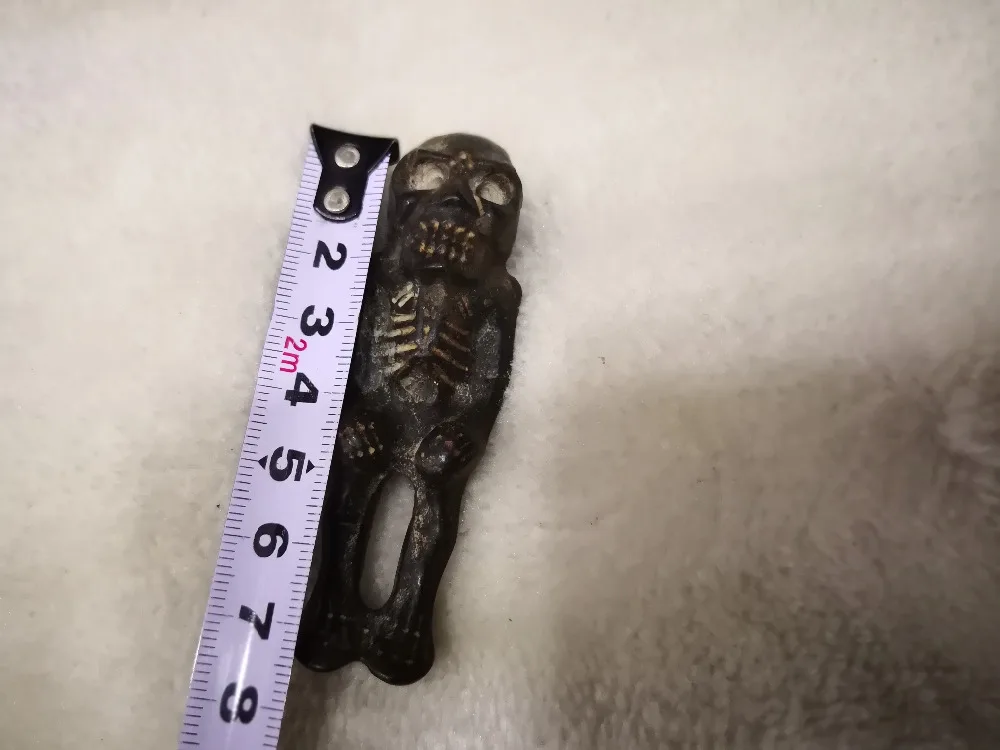 Китайская коллекция культуры Хуншань железная подвеска в виде скелета метеорита
