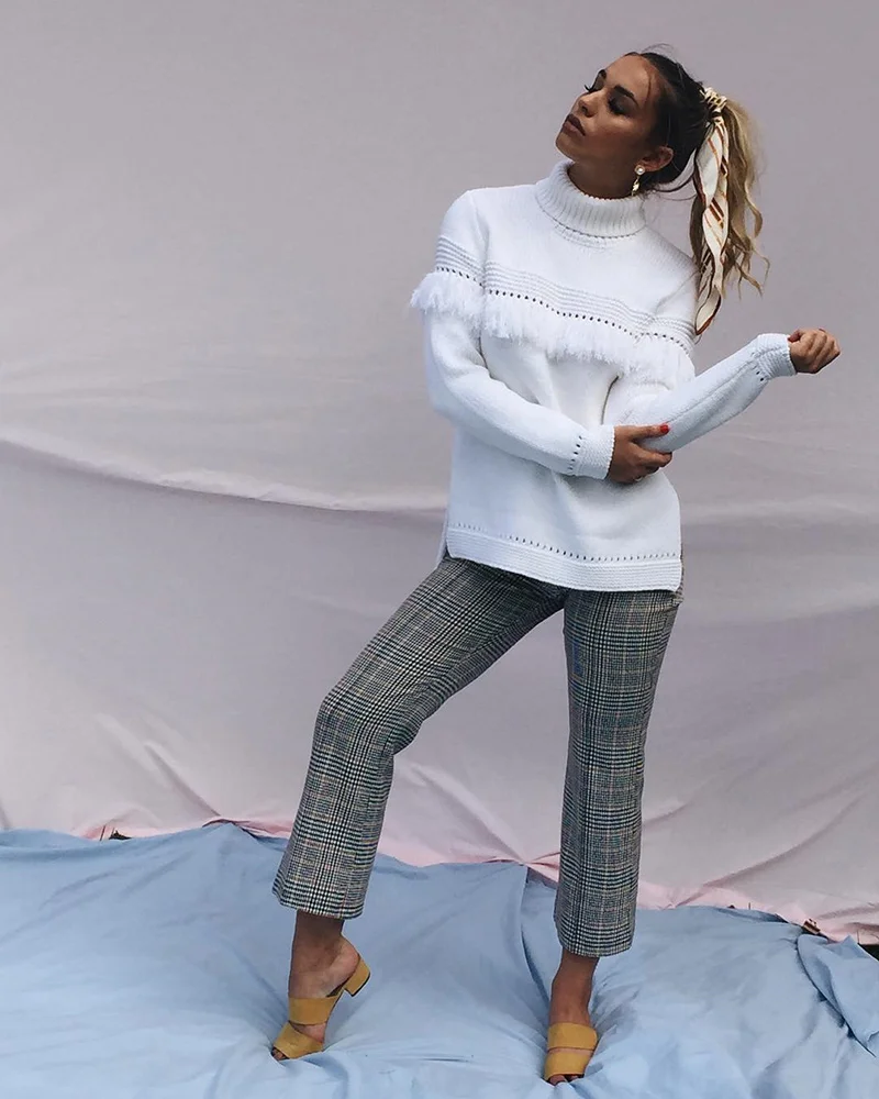 Sweater (2)