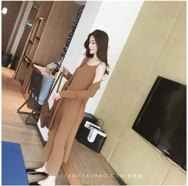 Women's Sets (30)
