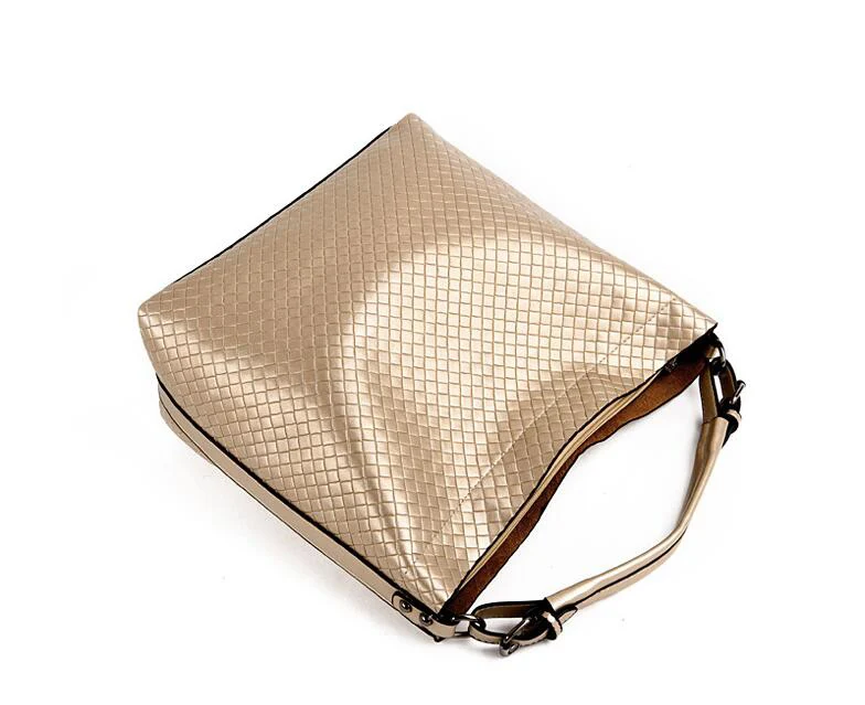 Vanessas long sleeve pullovers female fashion chic v-neck loose floral embroidered shirt Vanessas long sleeve pullovers female fashion chic v-neck loose floral embroidered shirt