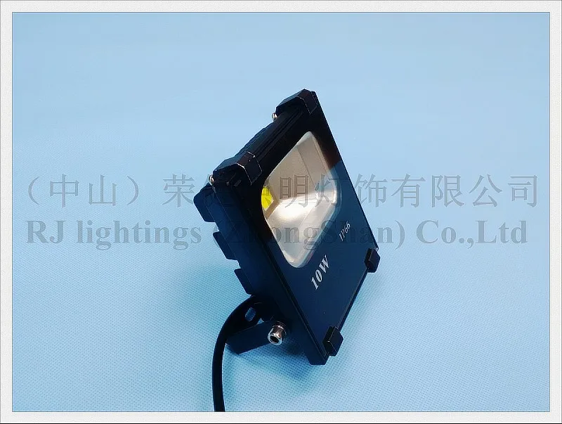 led flood light new radiator 10w (1)