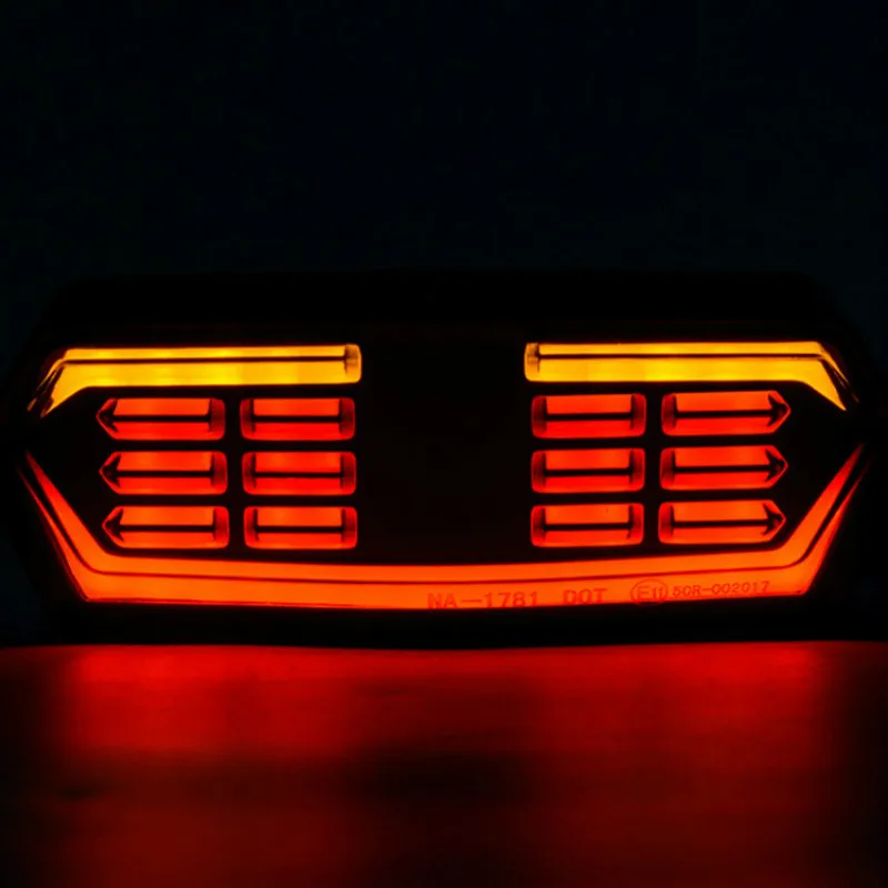

Motorcycle Signal Brake Stop Tail Light LED Running Indicator Lamp for MSX125 CBR650F CTX700 CTX700N