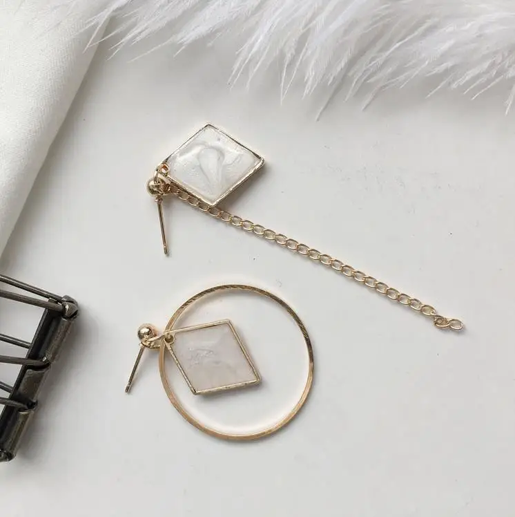 

2018 New Fashion Asymmetric Women's Earrings Irregular Geometric Circle shaped Drop Earrings Party jewelry Free Shipping