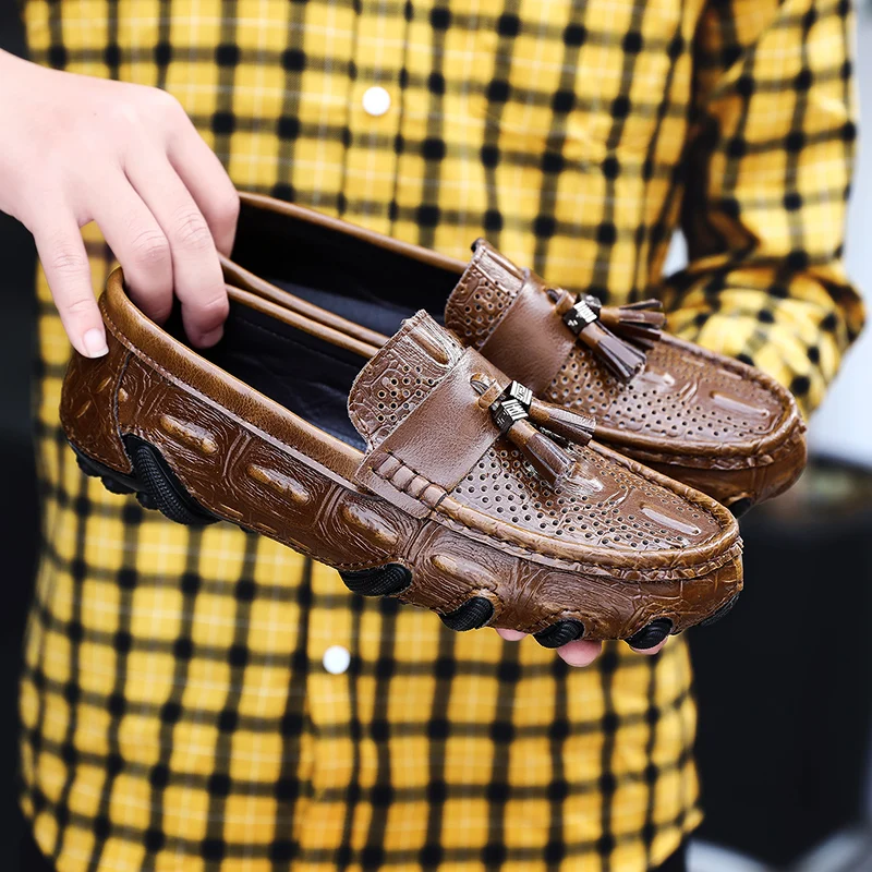 Men's Shoes genuine Leather Summer Shoes men Soft Fashion loafers Casual slip on Comfortable Men Moccasins Shoes big size 47 L5 Men's Shoes genuine Leather Summer Shoes men Soft Fashion loafers Casual slip on Comfortable Men Moccasins Shoes big size 47 L5