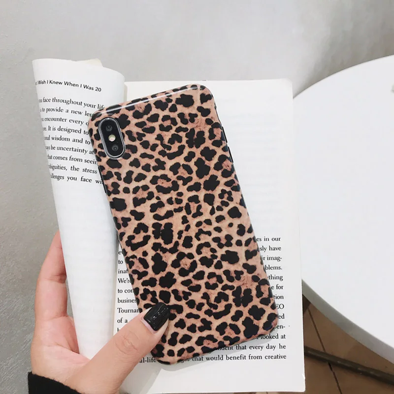 Fashion Leopard print Phone Case For iphone XS Max XR X Case For iphone 6 6S 8 7 plus Back Cover Luxury Soft Cases Matte Capa