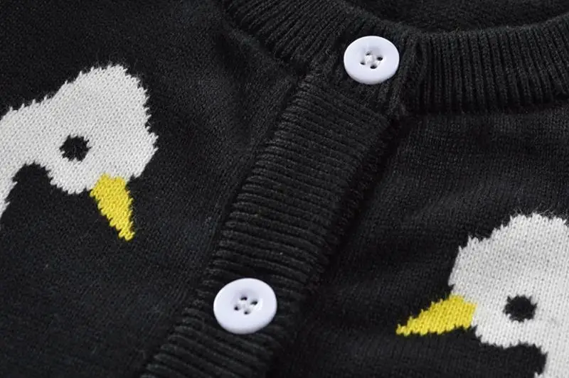 Дети лебедь печатных кардиган свитер Новая Мода для животных черный вязаный длинный рукав Осень-зима, верхняя одежда 18M-5Y GW17