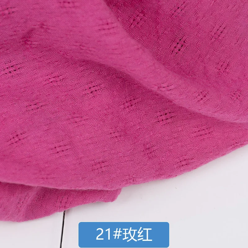 Хлопковая ткань 145*50 см простая жаккардовая ткань маленькое отверстие полое Сетчатое полотно DIY аксессуары для женского платья китайский стиль - Цвет: Rose red