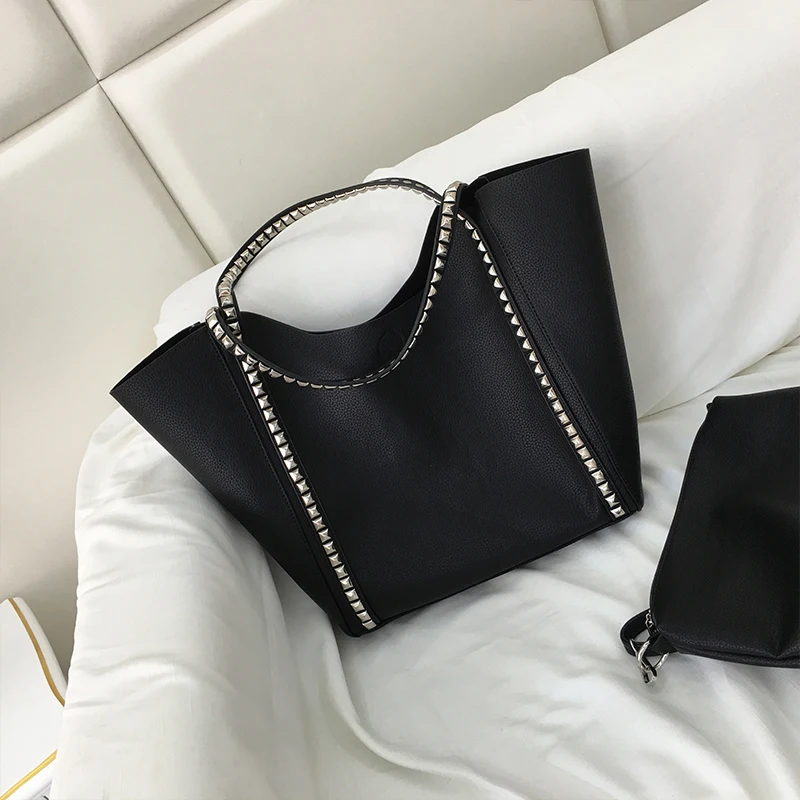 

Women's new PU Pi Liuding shoulder bag Simple Korean version of the large capacity casual child bag shopping bag