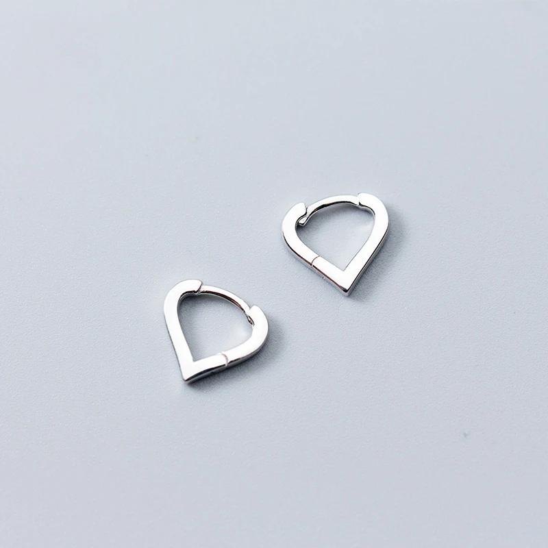 

Peri'sBox Simple Heart Tiny Helix Cartilage Earrings 925 Sterling Sliver Small Huggie Hoop Earrings Minimalist Mini Hug Earrings