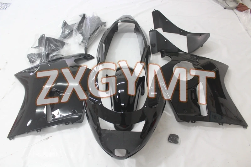 

Plastic Fairings BLACKBIRD 2000 Fairings CBR 1100 XX 2000 Plastic Fairings CBR 1100 XX 1996 - 2007