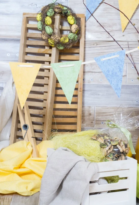 

Laeacco Easter Backdrops Eggs Wreath Flag Party Ladder Wooden Wall Baby Child Portrait Photographic Backgrounds Photo Studio