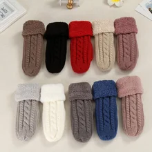 Female Fashion Knitted Twist Flowers Mitten Winter Women Wool Plus Cashmere Velvet Thickening Warm Full Finger Glove Guantes L45