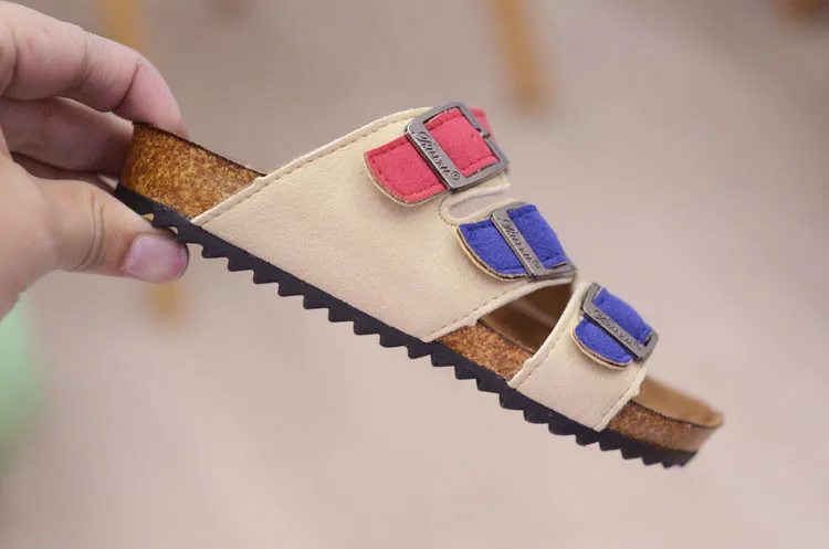 Small children summer shoes slippers cork shoes beach shoes shoes Birkenstocks parent-child 22-39 code tide Small children summer shoes slippers cork shoes beach shoes shoes Birkenstocks parent-child 22-39 code tide
