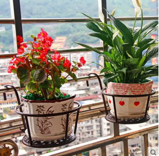 

3pcsIron balcony guardrail hanging type flowerpot frame hanging basket green rose frame