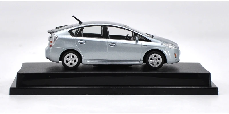 1:43 TOYOTA PRIUS сплав модель автомобиля статическая Высокая моделирования металлическая модель автомобилей с оригинальной коробкой