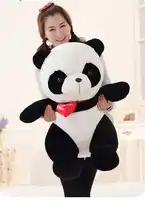ขนาดใหญ่ที่น่ารักแพนด้าของเล่นนั่งแพนด้าตุ๊กตาที่มีหัวใจสีแดงนุ่มของเล่นของขวัญวันเกิดประมาณ90เซนติเมตร
