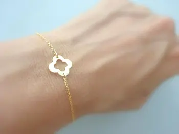

Outline Open Four Leaf Clover Bracelet Lucky 4 Leaf Quatrefoil Bracelet Simple Grass Flower Plant Shamrock Bracelets