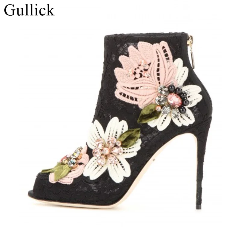 

Gullick Elegant Lace Flower Embroidery Ankle Boots Peep Toe Crystal High Heels Short Boots For Women Back Zipper Cage Shoes