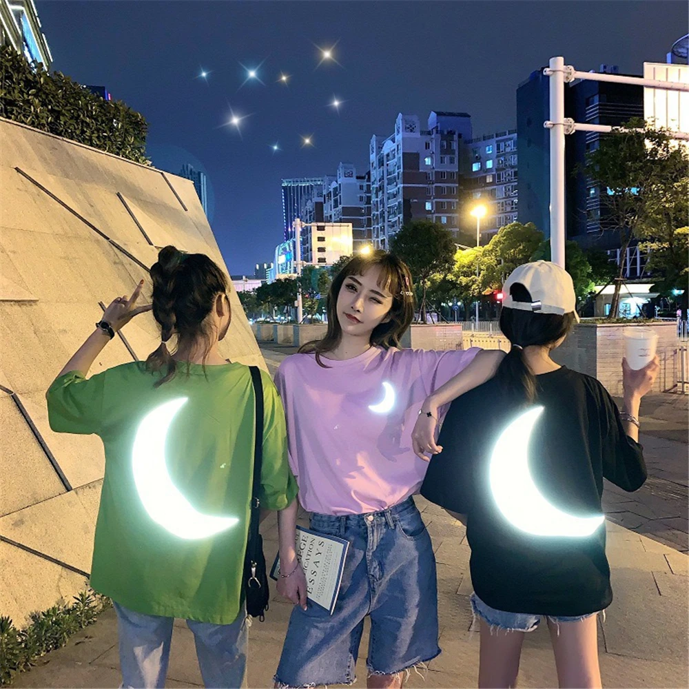 

Women's Summer Cotton Moon Pattern Reflective Short Sleeve Original Design Trend Fashion College Girls Loose Moon Print T-Shirt