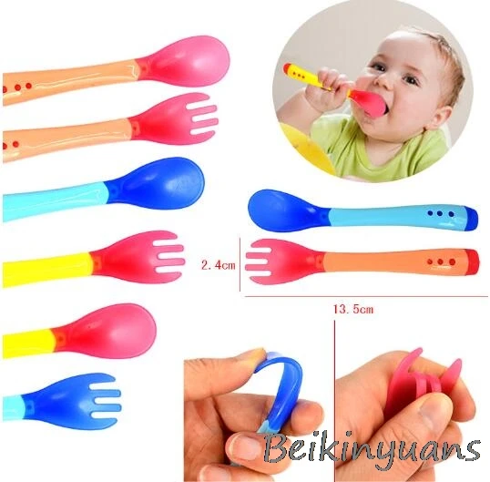 

The child Temperature Sensing Spoon and Fork Safety Silicone bean Flatware Spoon + Fork Bebe Feeder Utensils bean Tableware