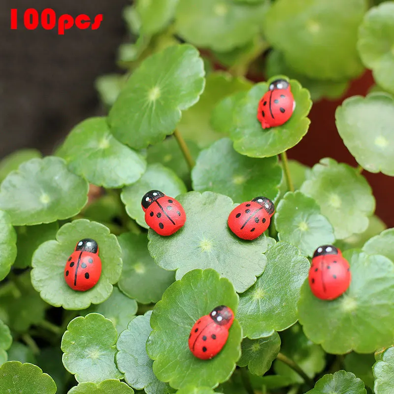 

100 Pcs/ Pack Wooden Ladybird Ladybug Sticker Children Kids Painted Adhesive Back DIY Craft Home Party Holiday Decor Hot @LS