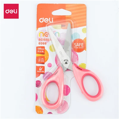 DELI школьные ножницы E6068 мягкие сенсорные Мультяшные безопасные ножницы 135 мм ручные ножницы бумага для детей и студентов канцелярские принадлежности - Цвет: Красный
