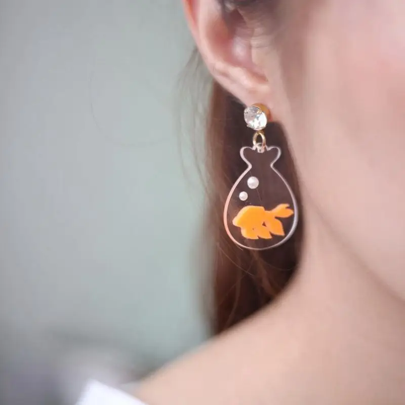 

New Fashion Personality Women Acrylic Jewelry Goldfish Earrings With Bottle