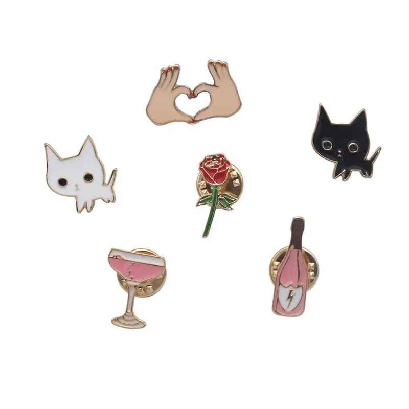 

1 PCS Couple Honeymoon Rose Brooch Badge Bottle Glass Icons for Backpack Metal Badges on Backpack Cartoon Icon