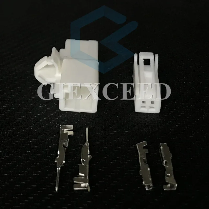 

2 Sets 2 Pin 7282-5845 7283-5845 Auto Reader Coil Plug Automotive Light Socket For Toyota
