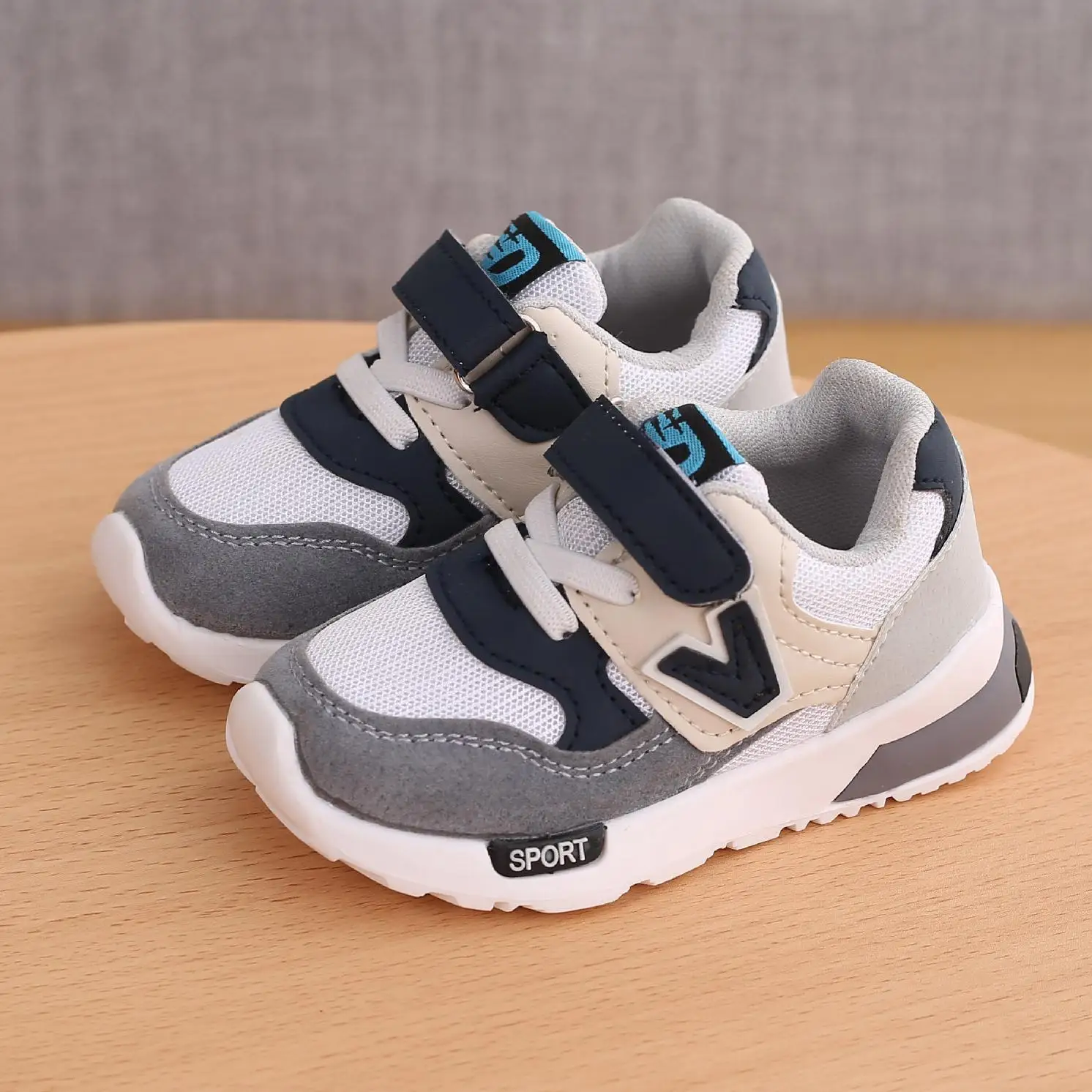 Купить Кроссовки Детские Весна Осень