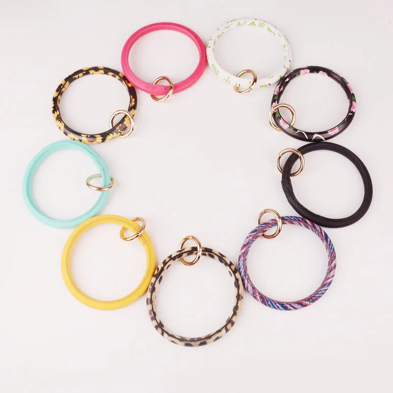 

Rainbery 2019 New Fashion Monogram PU Leather O Key Chain Custom Circle Wristlet Keychain Wholesale For Women Girls DZ0089