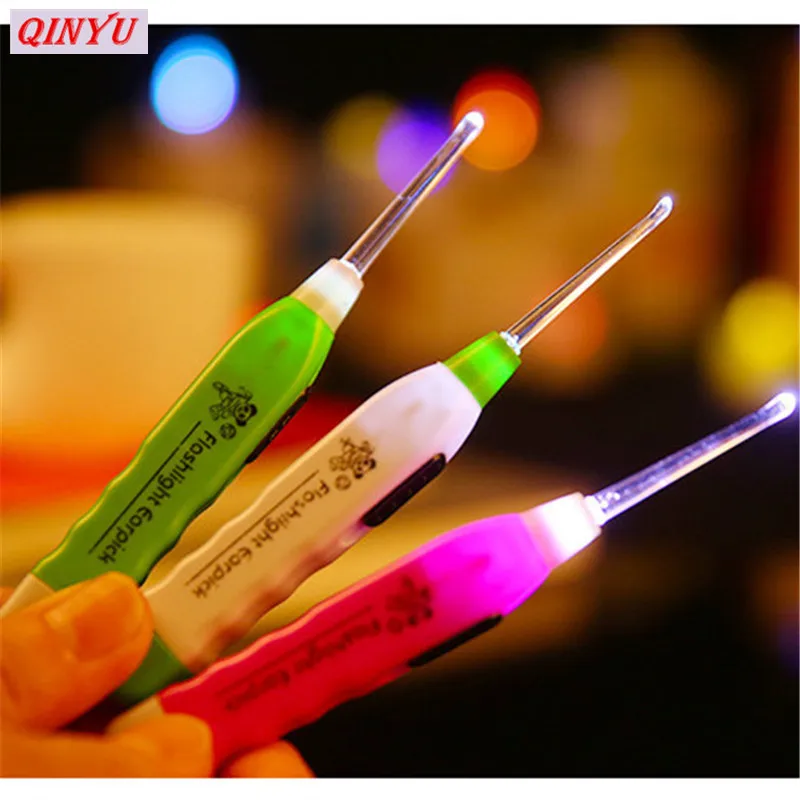

LED Ear Spoon Light Cleaning ear pick Baby Care with Light Earwax Spoon Syringe Digging Luminous Home Living ear massage Tool 5Z