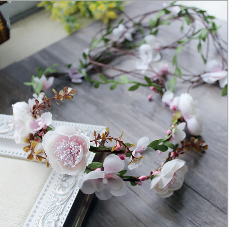 

2019 Women Flower Crown Girls Party Floral Headband Rattan Garlands Halo With Ribbon Flower Headband Wreath