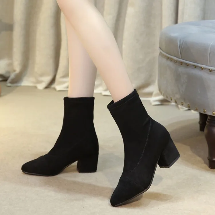 

Big Size 11 12 13 14 Ma'am Coarse heel Short boots Autumn and winter Little round head suede Stretch boots