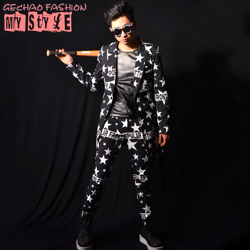 

New 2019 hair stylist fashion suit nightclub male singer DSDJGD stage personality five-pointed star long suit suit costume