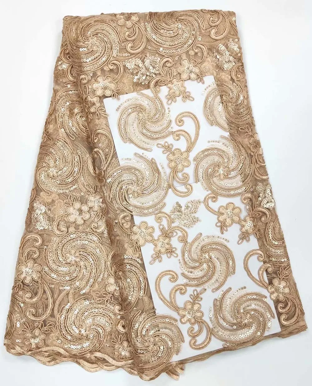 

Latest Gold African Laces Fabrics Embroidered African French Lace Fabric Cheap African French Net tulle Lace Fabric