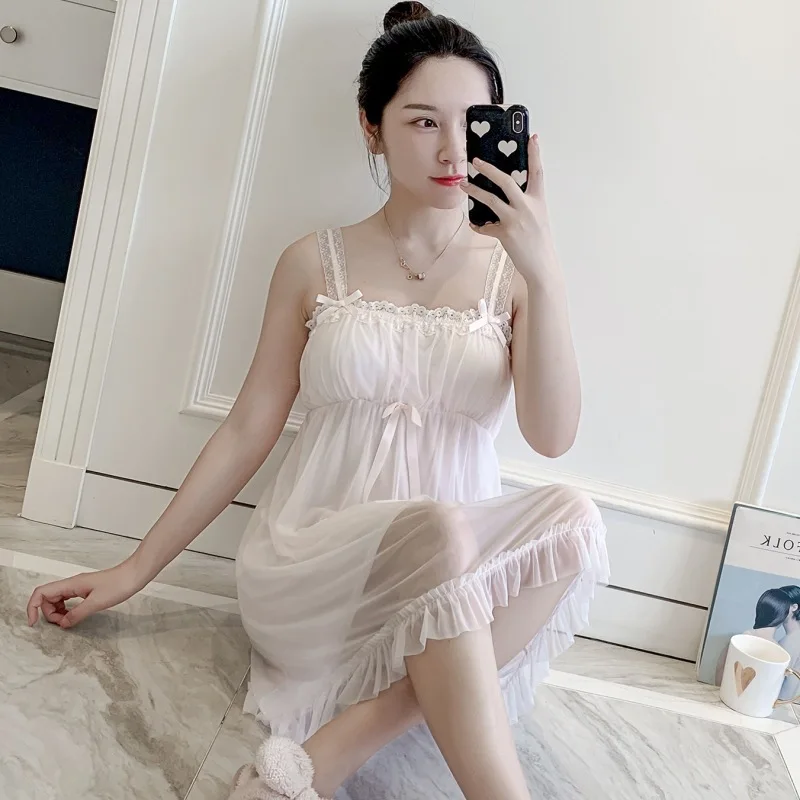 Lovely Retro Women Nightdress Lace Spaghetti Strap Princess Style Nightwear