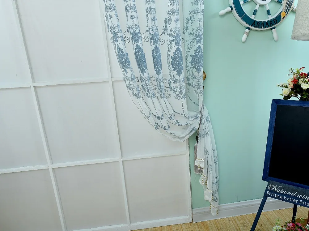 curtains (2)