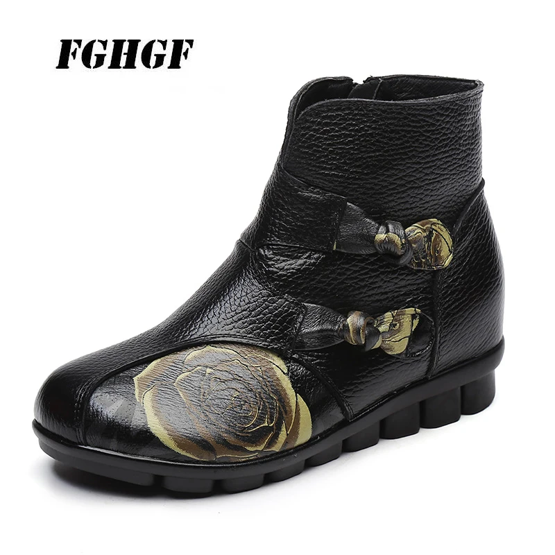 

2018 new genuine leather folk boots flat autumn winter velvet printed Chinese style hand-made ankle boots female 35 to 41 yards