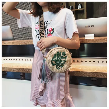 

2019 New Round Women Lady Handmade Knitted Woven Rattan Bags Straw Messenger Beach Bag Girl National Embroidery Handbags