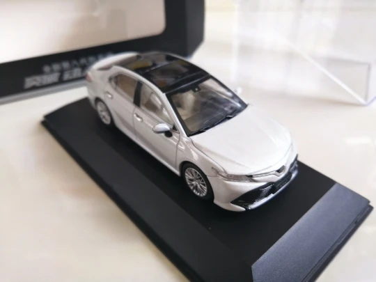 3 цвета 1:43 TOYOTA CAMRY сплав модель автомобиля литья под давлением металлические игрушки подарок на день рождения для детей мальчик другой