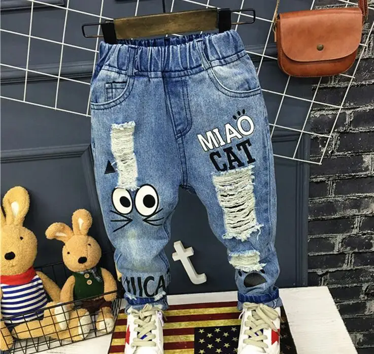 

2017 Fashion Children's jeans Retail fashionable boy's jeans pants children jeans Children's hole cowboy 2-6yeas free shipping