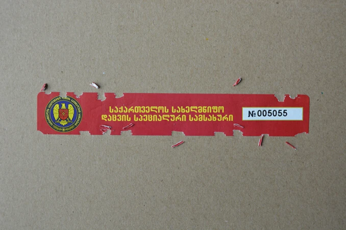 

1000pcs Free shipping custom printed food chocolate tobacco beverage security seal eggshell packaging label tamper proof sticker