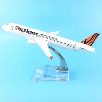 

Tiger Airlines Aeroplane model Airbus A320 airplane 16CM Metal alloy diecast 1:400 airplane model toys Collectible gift