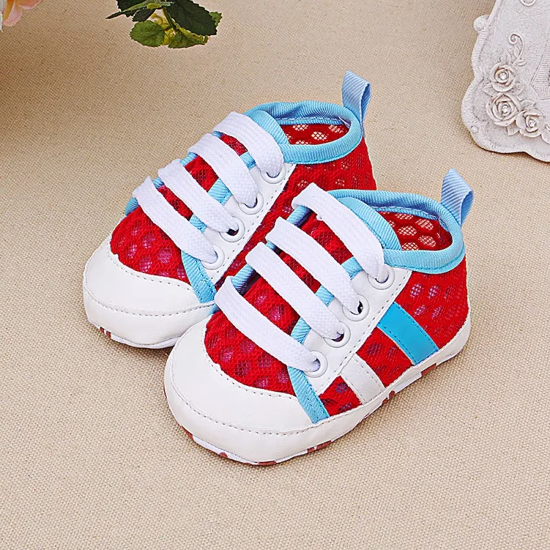 Zapatillas de deporte del acoplamiento del verano del bebé transpirable zapatos infantil bebé niña y niño gancho y lazo suave único neto Zapatos de deporte 2018 Zapatillas de deporte del acoplamiento del verano del bebé transpirable zapatos infantil bebé niña y niño gancho y lazo suave único neto Zapatos de deporte 2018