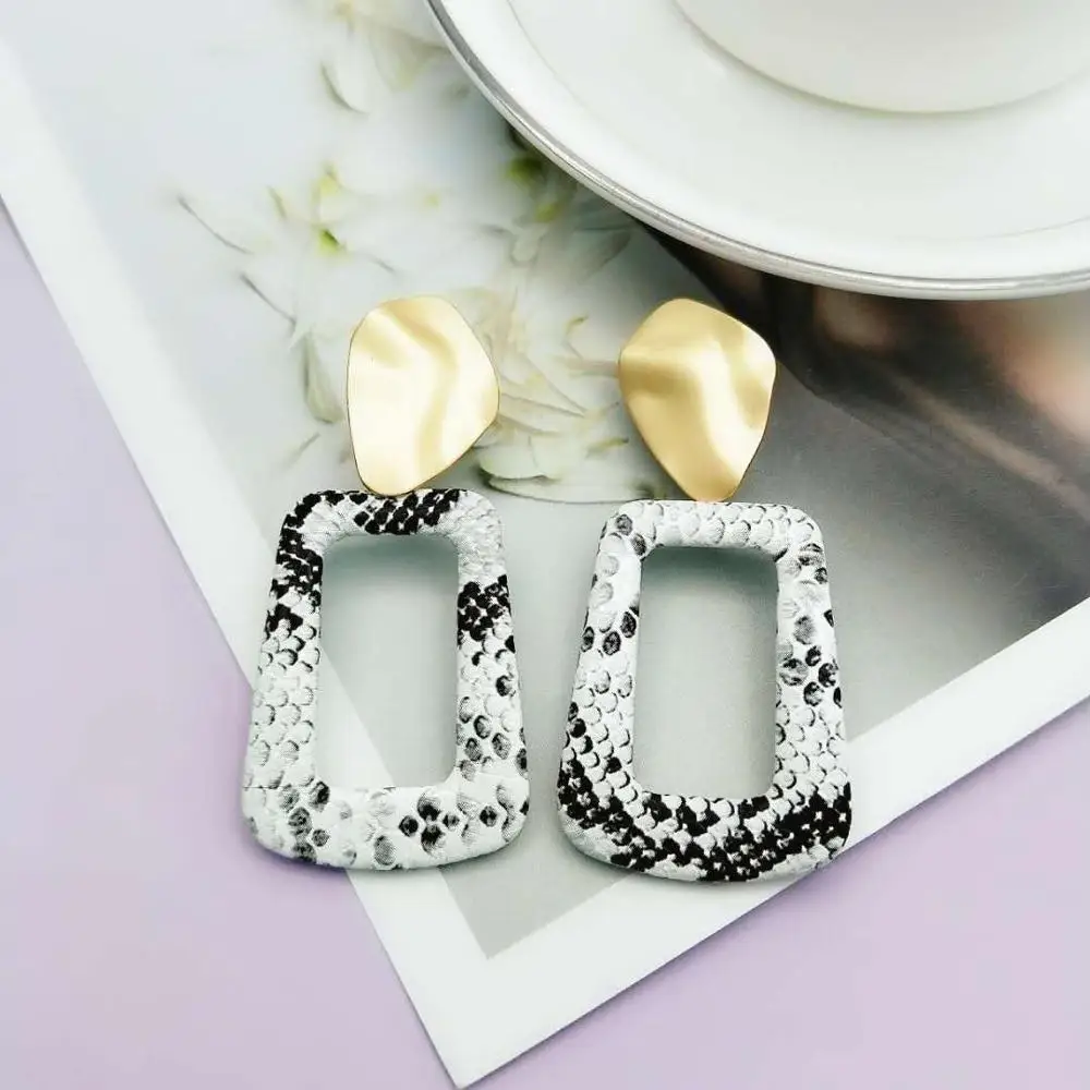 TRENDY WOMEN EARRINGS MATTE GOLD COLOR PLATING GOOD QUALITY SQUARE LEATHER PENDANT EARRING | Украшения и аксессуары