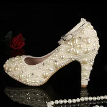 Closed toe ivory pearl diamonds with belt low heels wedding shoes Bridal Dress Shoes with Ankle Strap Shoes for Wedding Ceremony