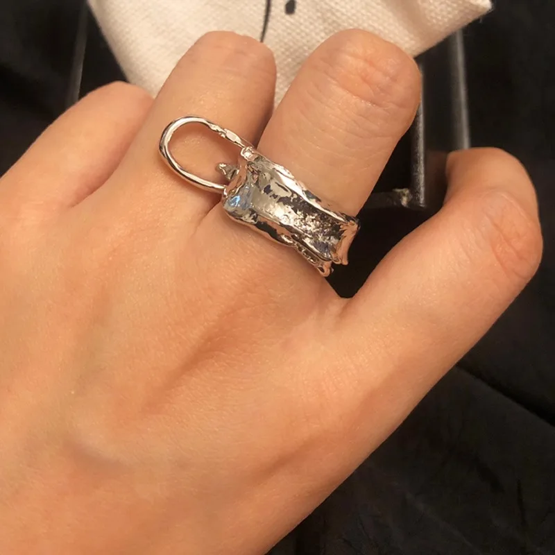 

Net Red Finger Ring Micro-adjusting Individual Neutral Ring Texture Wide Ring Female Copper